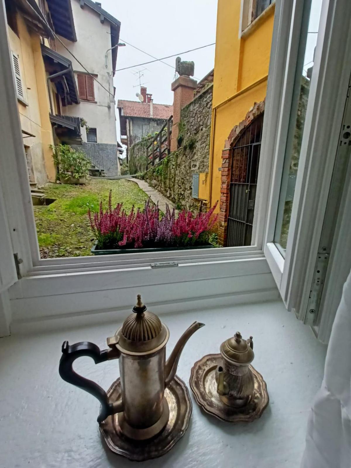 Foresteria Lombarda B & B Ca' Pelitti Ganna ภายนอก รูปภาพ